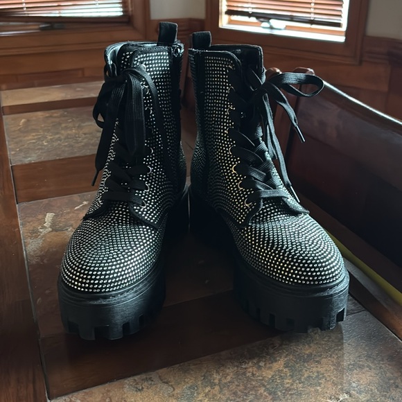 ROUGE Diamond-studded High Heel Boots - Picture 12 of 12